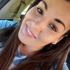 Meet your Posher, Terri